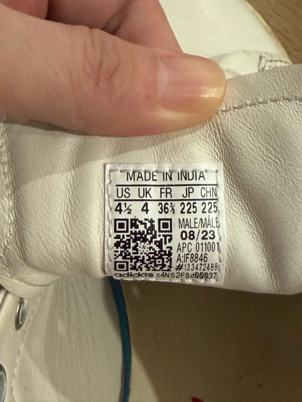 adidas Stan Smith KIDS off white Sneaker with red-orange back size 4.5Y/EU 36.5 - Picture 3 of 3